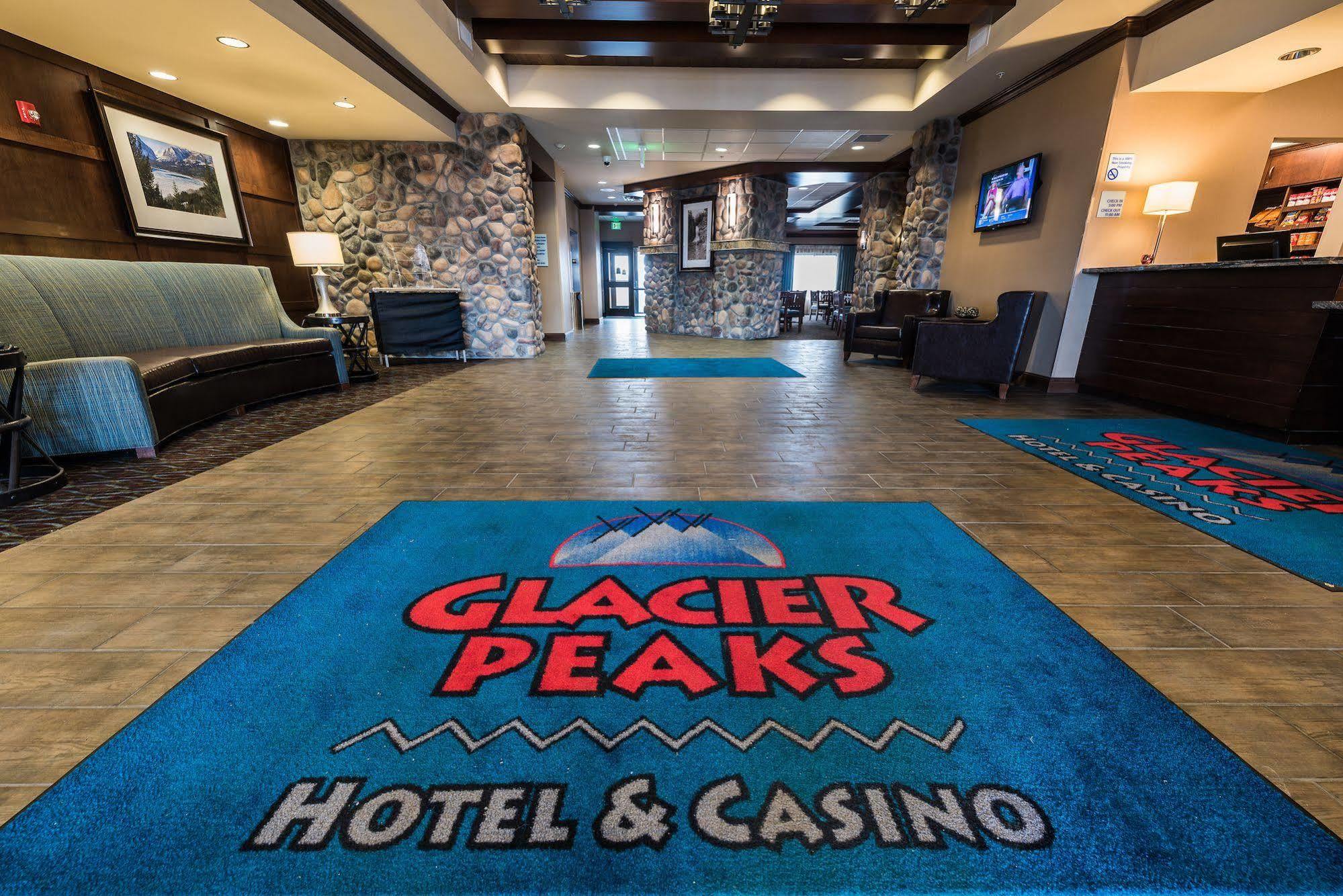 Glacier Peaks Hotel 2*